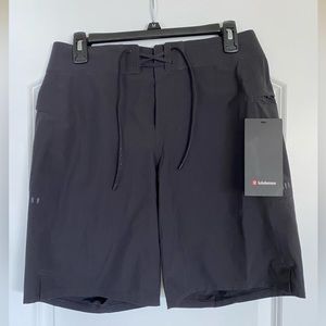 LULULEMON MEN’S Current State Board Short 9”
